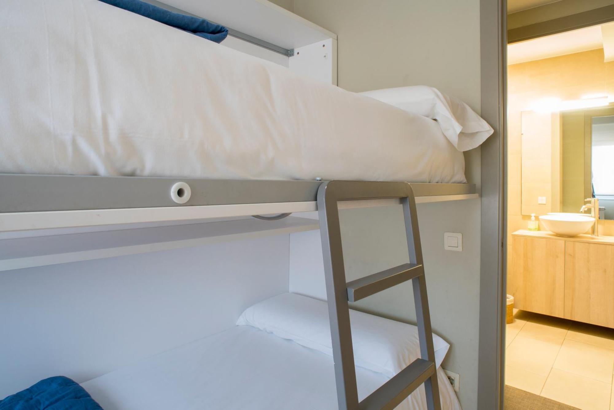 Apartaments Turistics Cardona II Buitenkant foto
